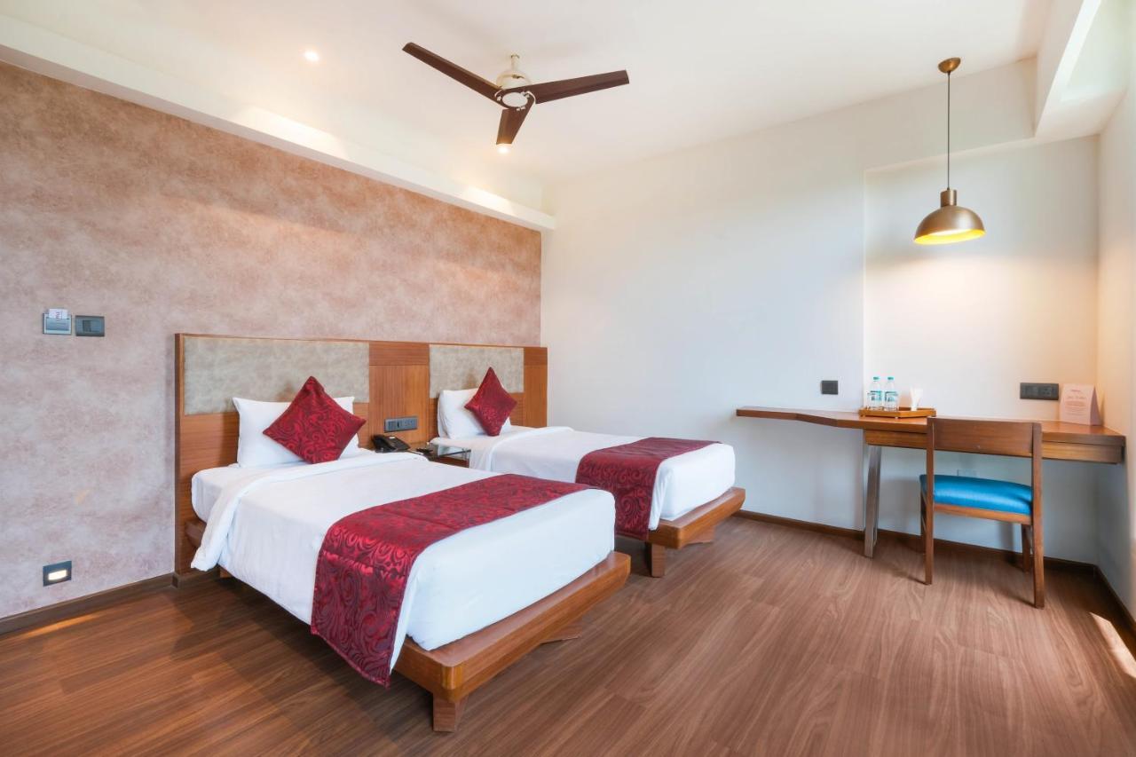 7 Apple Hotel - Viman Nagar 푸네 외부 사진