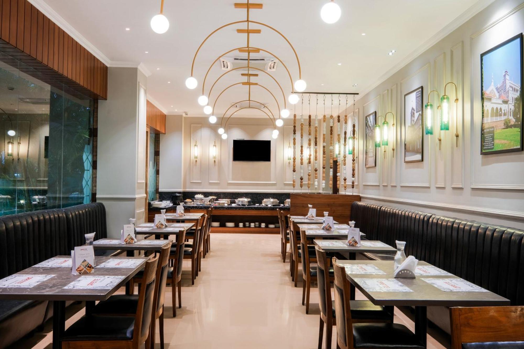 7 Apple Hotel - Viman Nagar 푸네 외부 사진